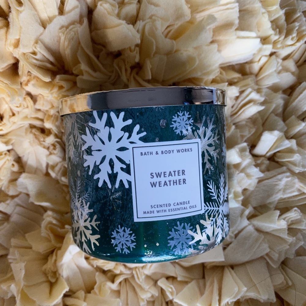 BATH AND BODY WORKS